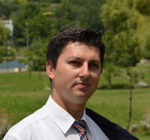 Ionuţ Rotaru Ionuţ Rotaru